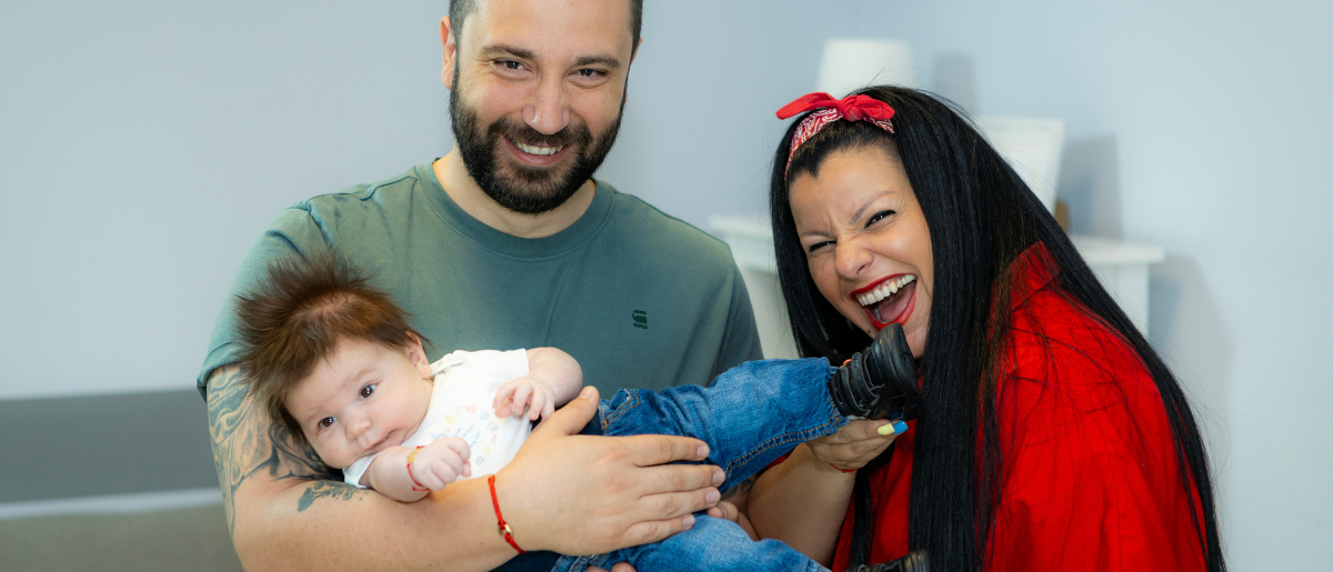 1of15000_Elena_1200x515 1of15000_Elena_1200x515